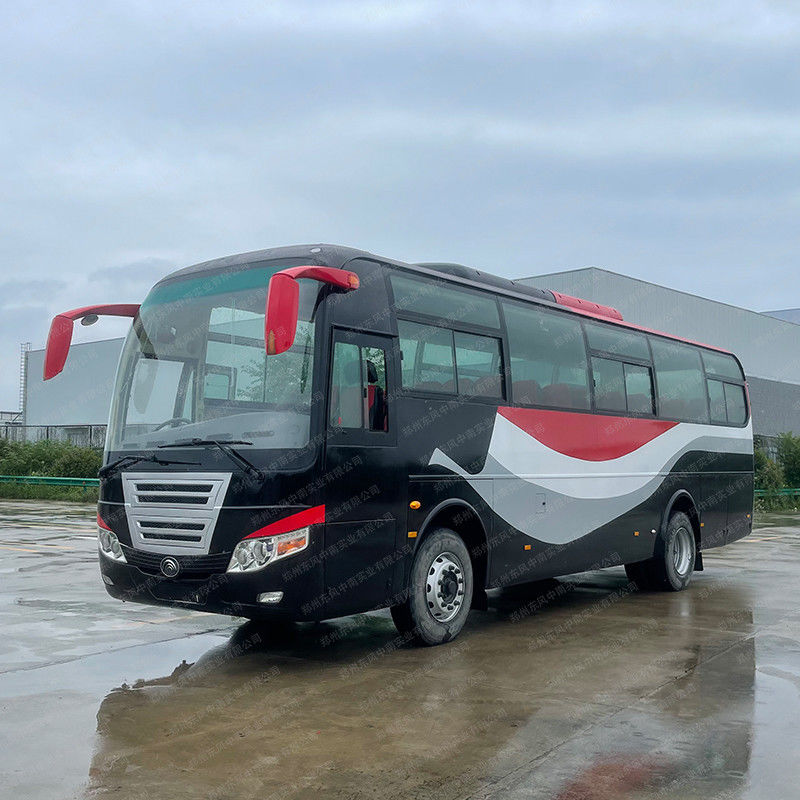 Autobús de lujo equipado con motor delantero de 53 asientos con capacidad de motor de 4-6L