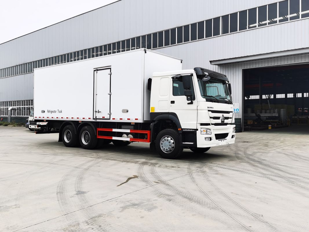 Rango de temperatura de menos 18 a 20 grados Centigrados Sinotruk HOWO 6x4 camioneta frigorífica