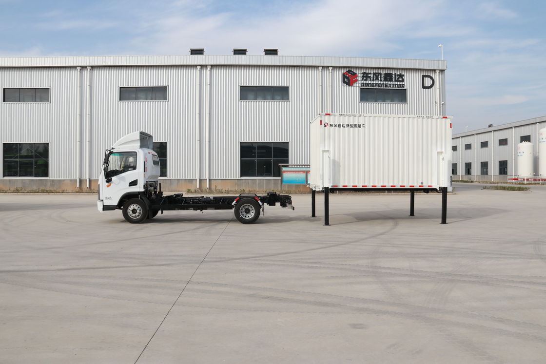 Isuzu Diesel 4 * 2 camión de carga de furgoneta mediana con cuerpo desmontable y arrancadores hidráulicos