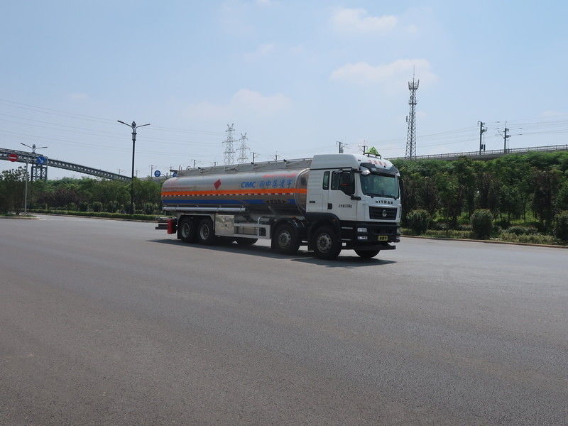 20520 kg Carga nominal 8*4 30m3 Transporte Gasolina Diésel Camión cisterna CIMC LINYU