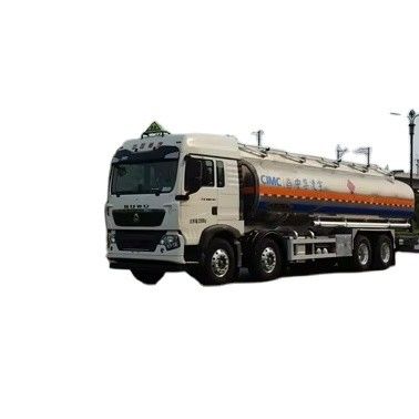 CIMC LINYU 8*4 30m3 SINO de aleación de aluminio camión cisterna diesel para el transporte de combustible líquido