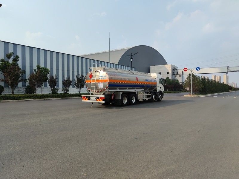 CIMC LINYU 8*4 30m3 SINO de aleación de aluminio camión cisterna diesel para el transporte de combustible líquido