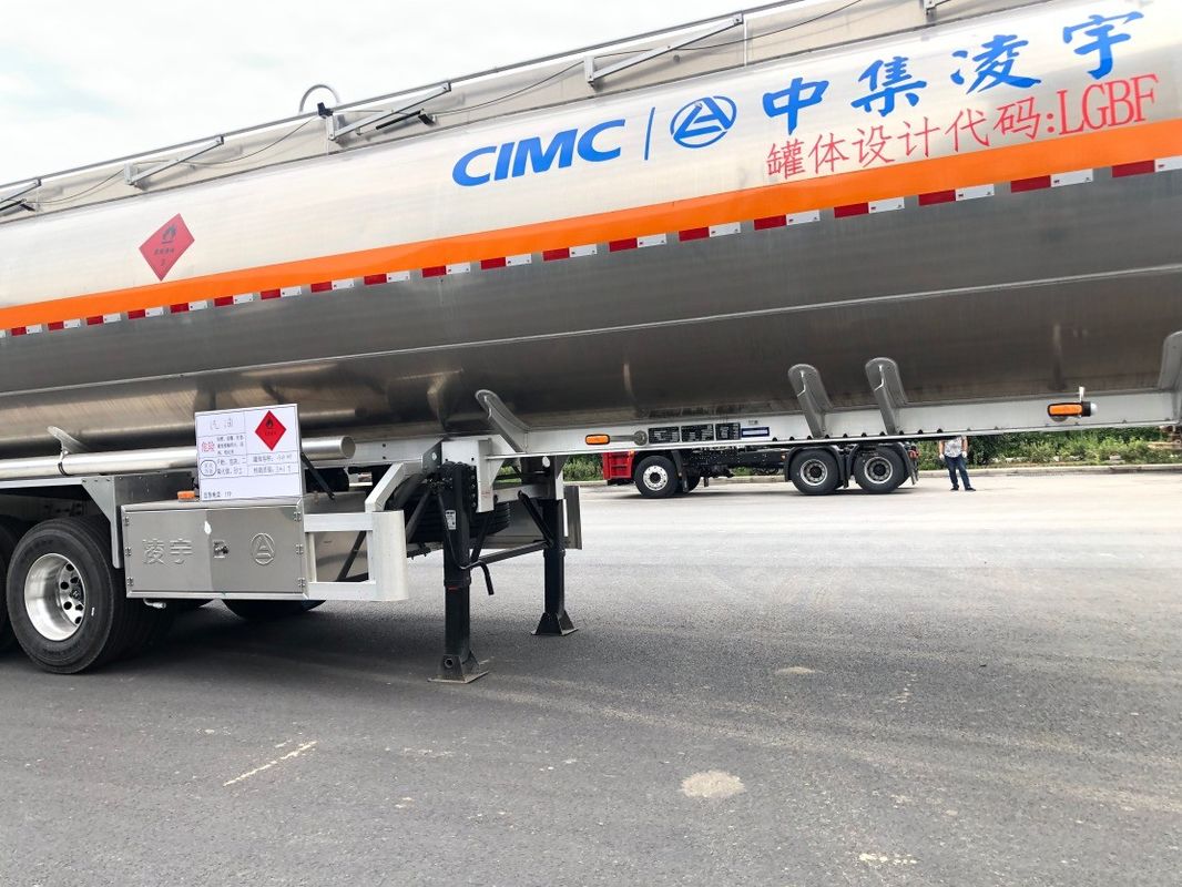 Cisterna de diésel de aleación de aluminio para África 44m3 Diésel líquido Semirremolque Combustible de gasolina