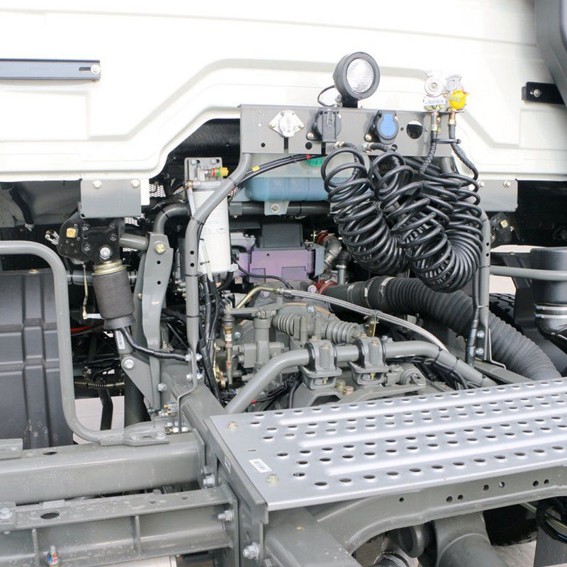 Camión tractor de 6 ruedas de alto rendimiento SINOTRUK HOHAN J5G 4x2 con norma de emisiones EURO 5