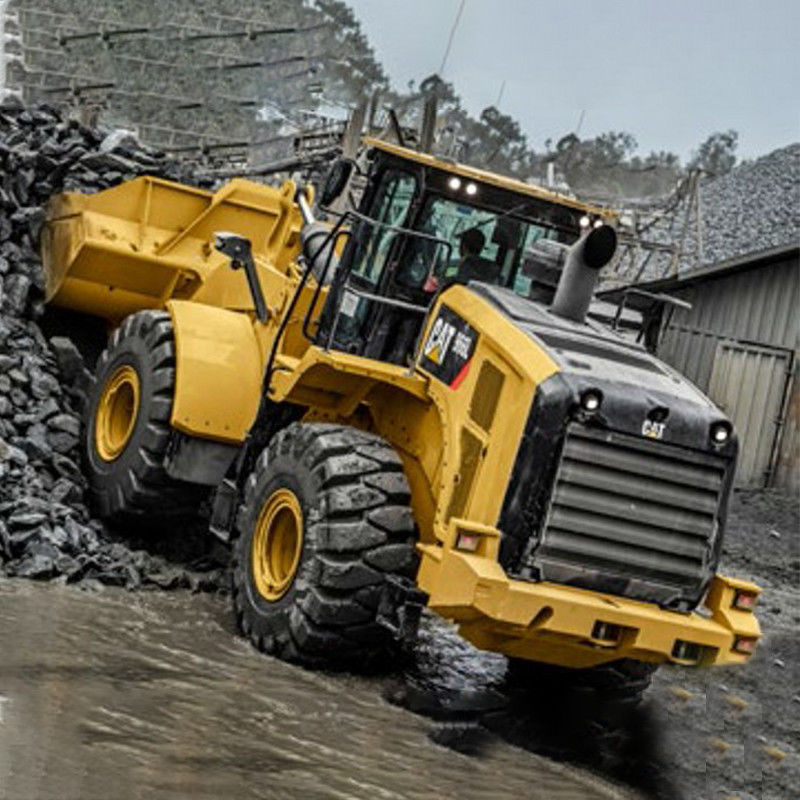 6 toneladas Caterpillar 966L Cargador de ruedas usado con bajo consumo de combustible y buen estado
