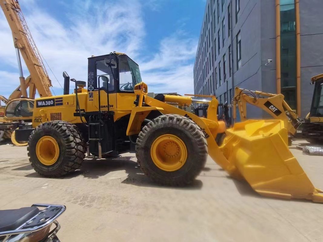 Cargador delantero con carga nominal de 4 toneladas y longitud de 4,78 m Usado original 380-3 Komatsu Cargador