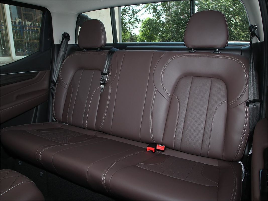 Popular Dongfeng Rich 7 4 * 2 LHD Gasolina camioneta de recogida automática con velocidad máxima Km / h 170